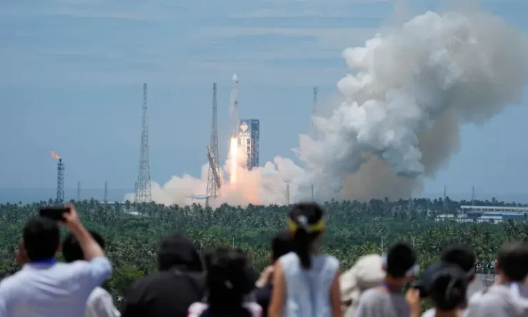 China's Long March rocket during a reusable booster recovery mission