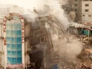 Officials investigate the Gul Plaza fire case as the court reviews progress in Karachi.