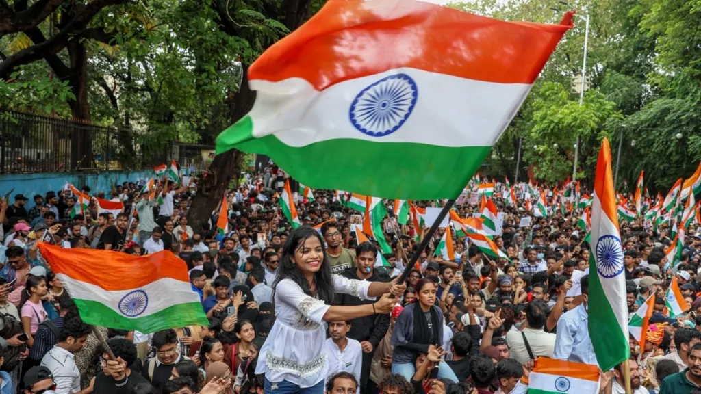 Students protesting in India after the resignation of Education Minister Dharmendra Pradhan
