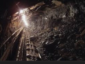 Rescue workers at the site of the Quetta coal mine methane explosion in Sor Range.