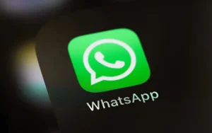 WhatsApp app displaying the new username reservation feature on a smartphone.