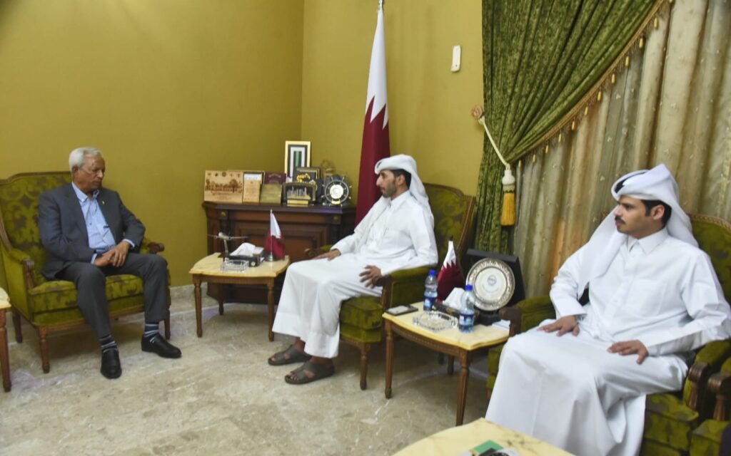 Sindh Governor Syed Muhammad Nehal Hashmi offering condolences at the Qatar Consulate in Karachi.