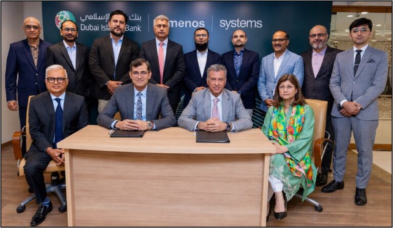 Officials from DIB Pakistan and Systems Limited announce the Temenos core banking transformation project.