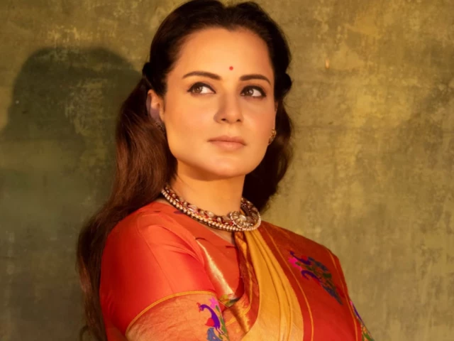 Kangana Ranaut criticising the CJP protests in Instagram posts.