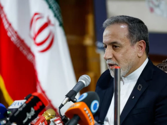 Donald Trump amid rising US-Iran tensions over the Strait of Hormuz