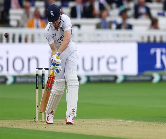 Mohammad Abbas bowling against England during the second Test at Lord’s