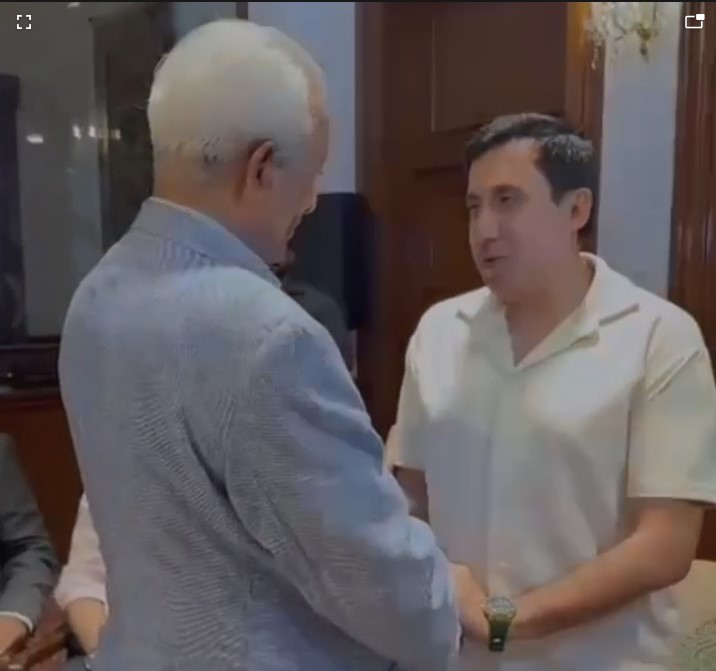 Sindh Governor Nihal Hashmi meets Sindh Food Awards 2026 winning restaurant owners in Karachi