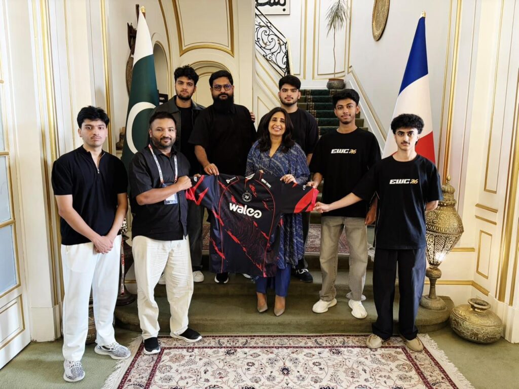 4Thrives Walee PUBG Mobile Pakistan team meets Pakistani Ambassador in Paris