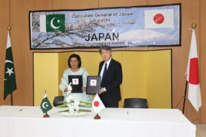Japan grant supports a new school bus for special students in Karachi.