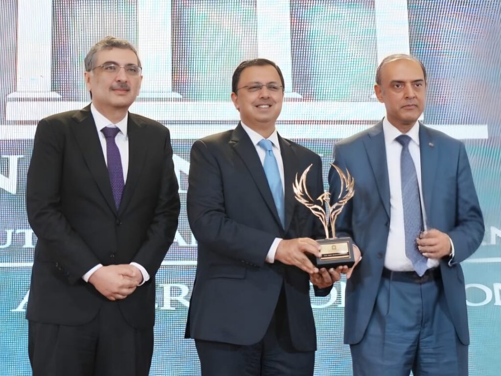 Faysal Bank wins Best Mid-Sized Bank award at Pakistan Banking Awards 2026