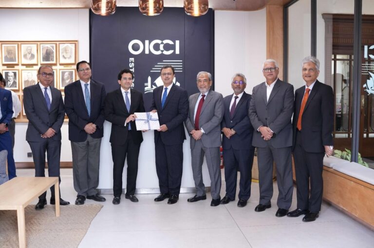 Petroleum Minister Ali Pervaiz Malik discusses energy security with OICCI leaders