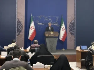 Iran demands US concessions before reopening the Strait of Hormuz