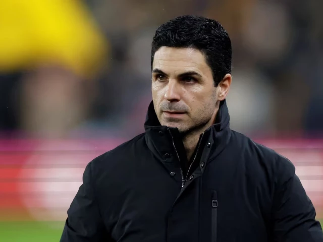 Mikel Arteta watches Arsenal beat Coventry 3-0 in the Premier League season opener