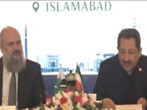 Pakistan and Iran hold high-level trade talks focused on Karachi, Gwadar ports and expanding bilateral economic cooperation.