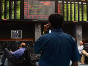 KSE-100 index falls at Pakistan Stock Exchange Friday midday break