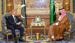 Shehbaz Sharif reaffirms Pakistan support for Saudi Arabia after Makkah drone incident