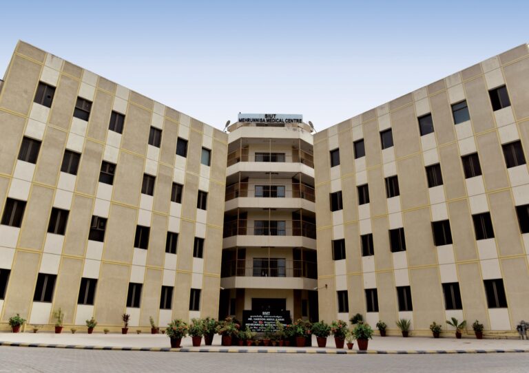 Dr Azhar Rashid appointed Chief of Oncology Services at SIUT