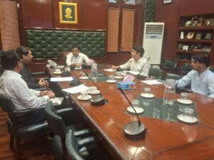 Karachi Commissioner Hassan Naqvi chairs meeting on Gulshan-e-Iqbal development projects