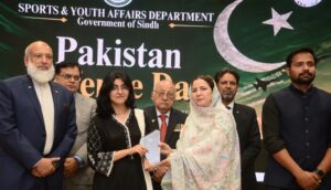 Defence Day event at Iqra University Karachi honours military heroes