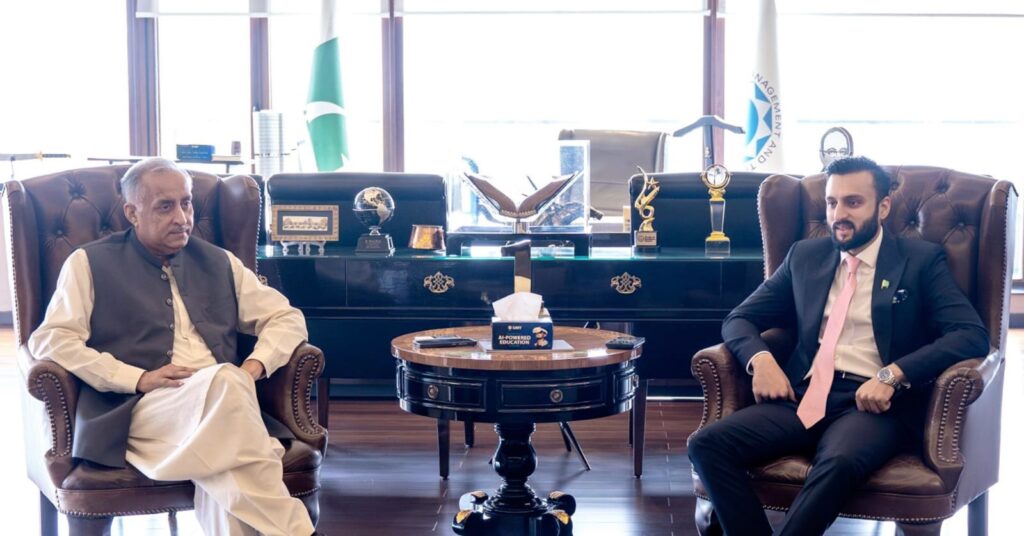 UMT and Pakistan Kisan Ittehad discuss agricultural research and modern farming