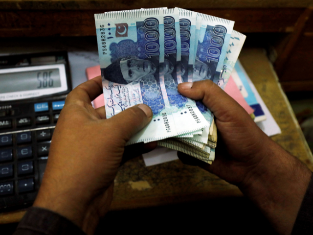 Consumer confidence in Pakistan falls to a two-year low in Q3 FY2026