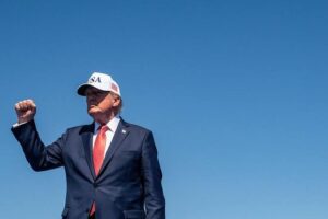 Donald Trump announces proposed $5,000 dividend for American adults ahead of US midterm elections.