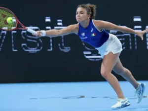 Jasmine Paolini helps Italy beat China in Billie Jean King Cup quarter-final