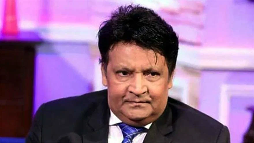 Umer Sharif, legendary Pakistani comedian and actor.