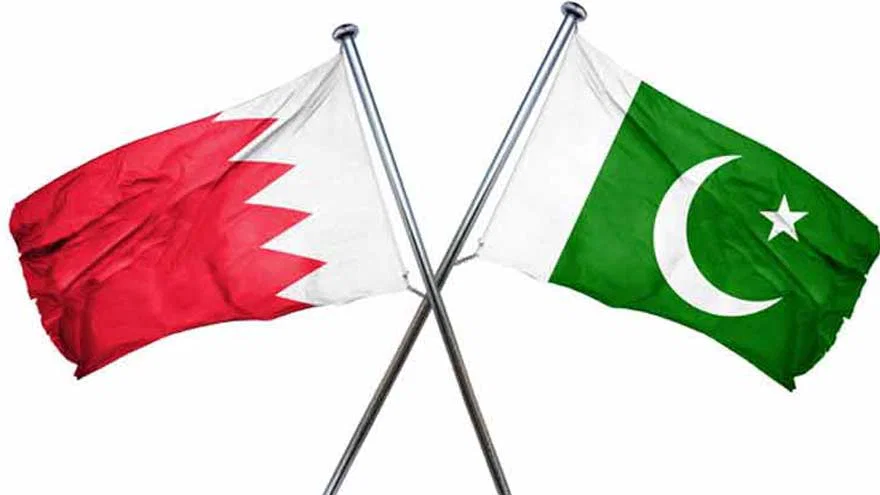 Pakistani and Qatari officials hold talks on bilateral trade and investment cooperation in Doha