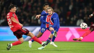 Mika Godts during Paris Saint-Germain's Ligue 1 match against Olympique Lyonnais.