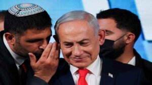 Israeli Prime Minister Benjamin Netanyahu and opposition leader Gadi Eisenkot amid election uncertainty.