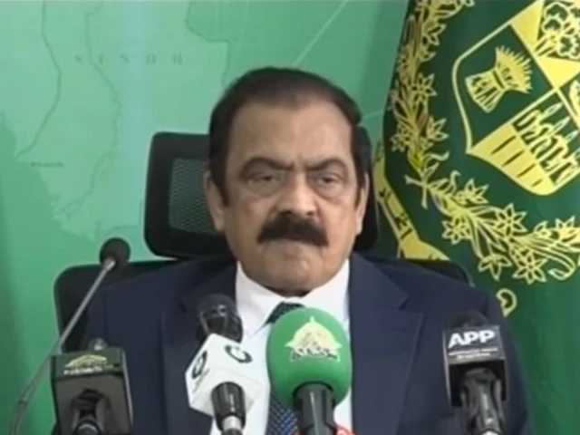 Rana Sanaullah addressing a press conference in Islamabad on PTI long march and political negotiations